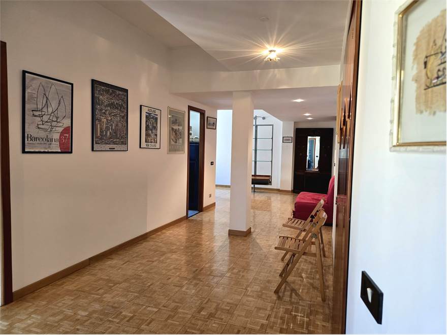 SALONE